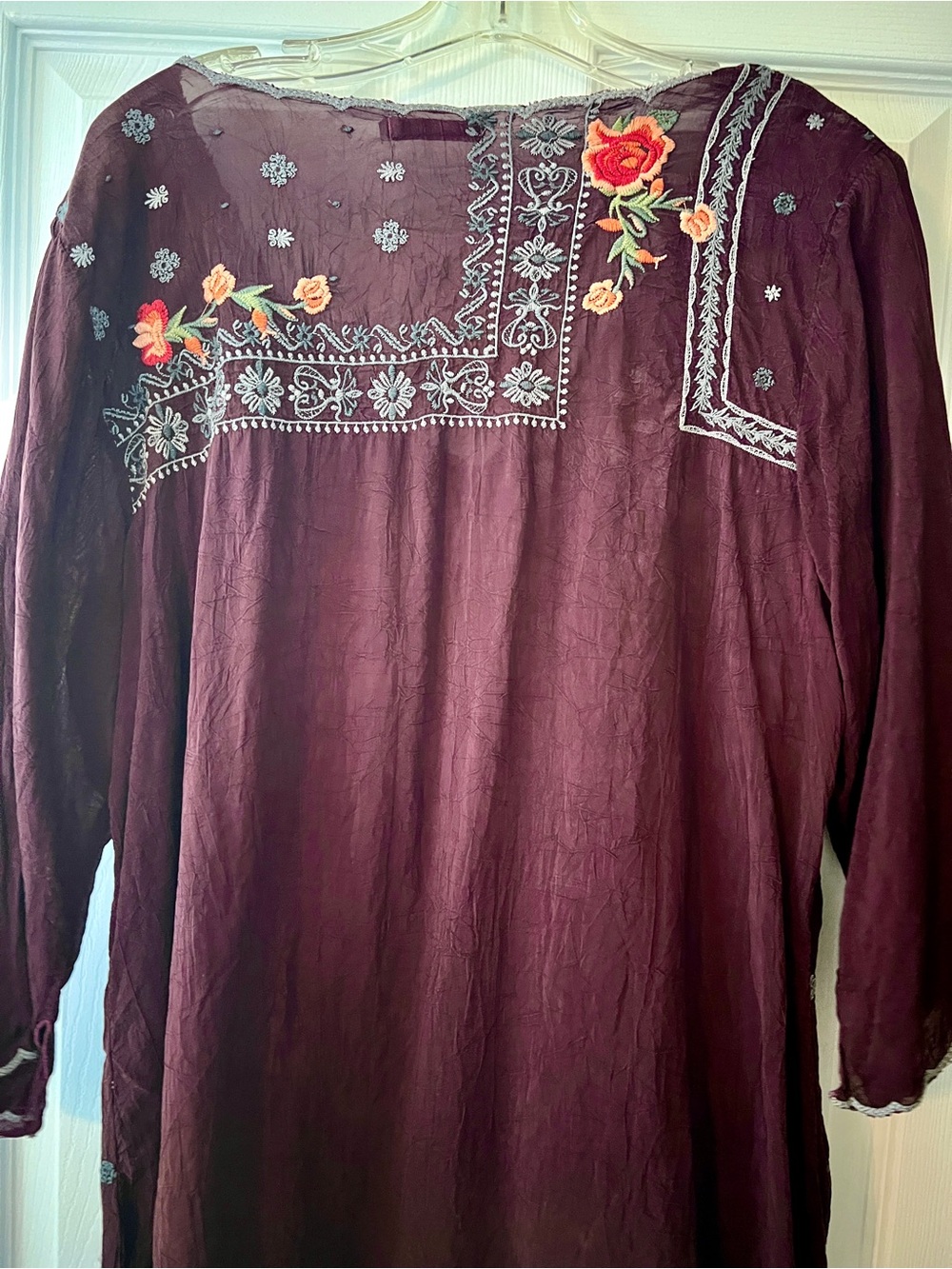 Johnny Was Plum Embroidered Floral V-Neck Tunic - Picture 3 of 3